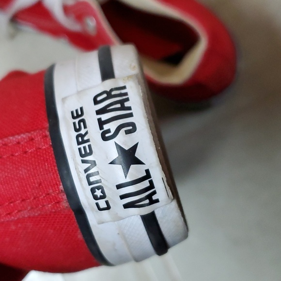 Red Chuck Taylor Converse All-Star high top sneaker size 1.5 (1 1/2) - Picture 3 of 8